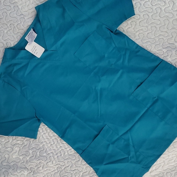 Teal XXS Scrub set - brand new - Picture 3 of 6